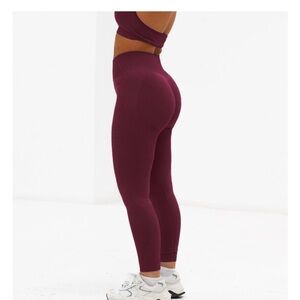 Lazuli Label scrunch butt leggings